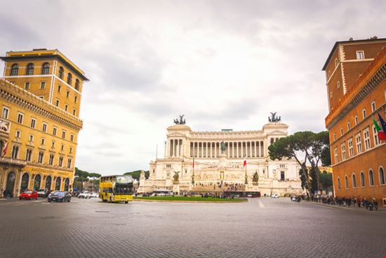 piazza_venezia piazza_venezia  