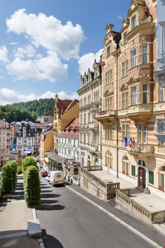 Karlovy Vary Karlovy Vary alexandre17 / Shutterstock.com 