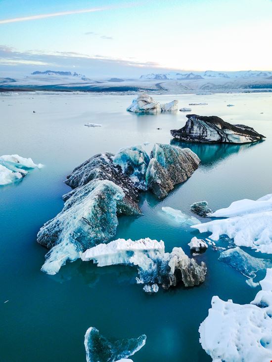 Laguna glaciale di Jokulsarlòn Laguna glaciale di Jokulsarlòn Supreecha Samansukumal - Shutterstock.com 