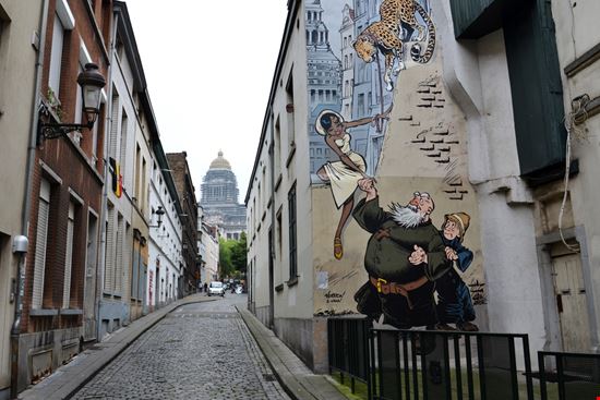 Bruxelles Bruxelles josefkubes / Shutterstock.com 
