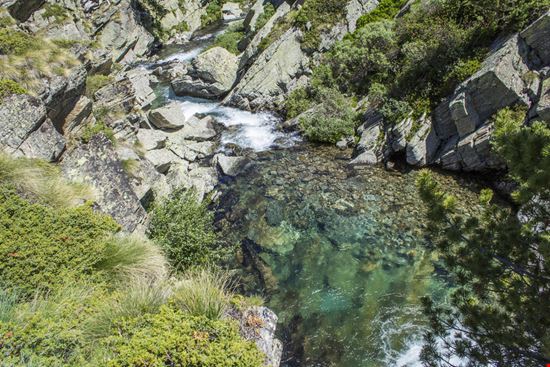 Cascate di Lillaz Cascate di Lillaz staclu - Shutterstock.com 