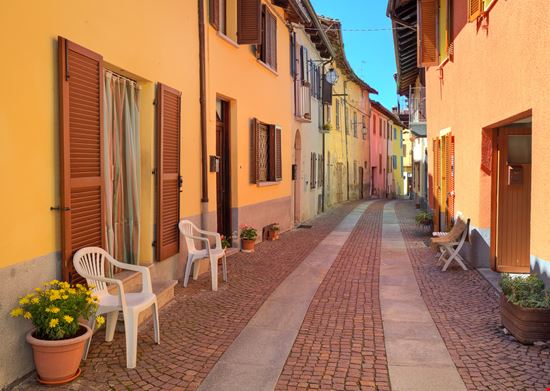 Diano d'Alba Diano d'Alba Rostislav Glinsky - Shutterstock.com 
