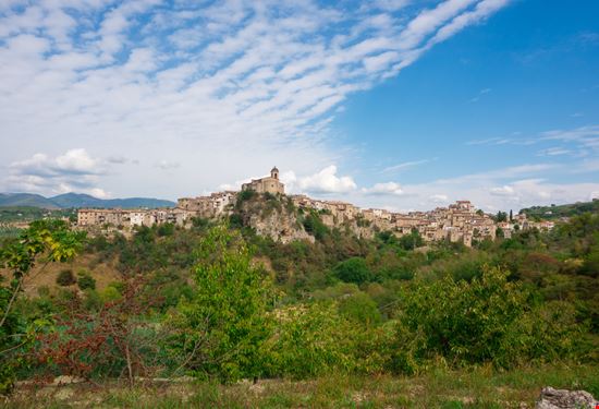 Toffia Toffia ValerioMei / Shutterstock.com 