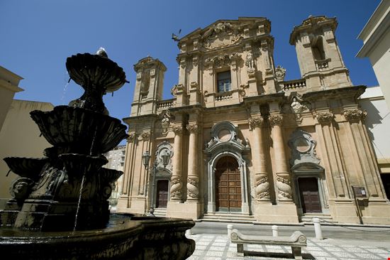 Chiesa Madre Chiesa Madre luigi nifosi - Shutterstock.com 