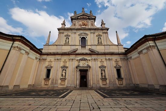 Certosa di Garegnano Certosa di Garegnano Luchino - Shutterstock.com 