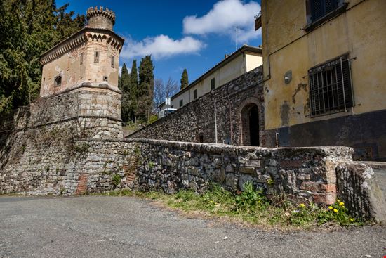 Montecatini Val di Cecina Montecatini Val di Cecina robertonencini - Shutterstock.com 
