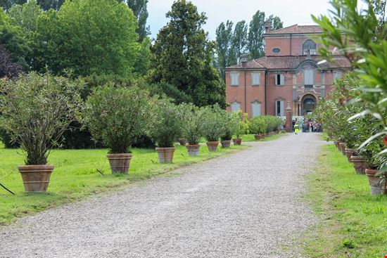Parco di Villa Sorra Parco di Villa Sorra Nick_Nick / Shutterstock.com 
