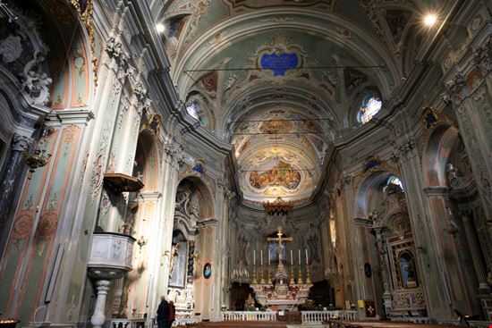 Parrocchiale di S. Giovanni Battista Parrocchiale di S. Giovanni Battista Paolo Trovo / Shutterstock.com 