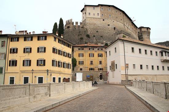 Rovereto Rovereto mary416 / Shutterstock.com 