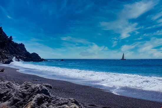 Spiaggia di Punta Corvo Spiaggia di Punta Corvo Paolo Borella - Shutterstock.com 
