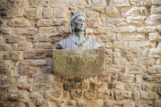 Firenze Casa di Dante Fabianodp - Shutterstock.com 