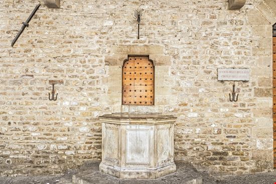 Firenze Casa di Dante Fabianodp / Shutterstock.com 