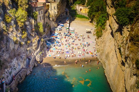 Fiordo Fiordo Dan Rata - Shutterstock.com 