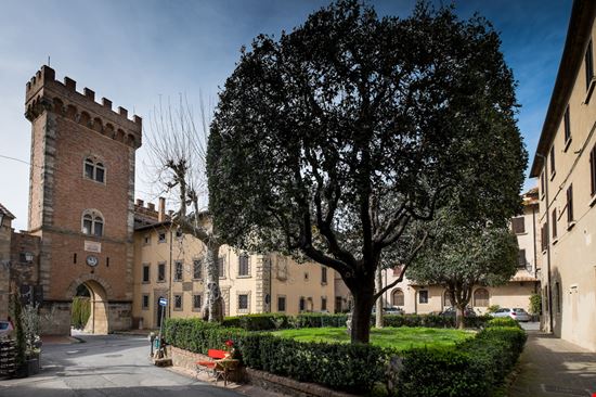 Bolgheri Bolgheri robertonencini / Shutterstock.com 