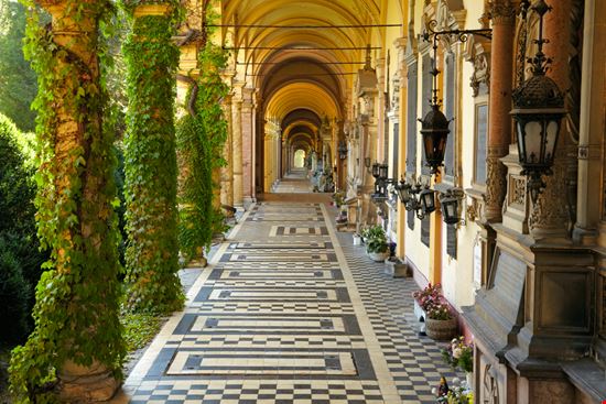 Cimitero Mirogoj Cimitero Mirogoj SJ Travel Photo and Video - Shutterstock.com 