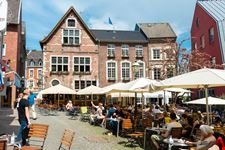 Aachen (Aquisgrana)