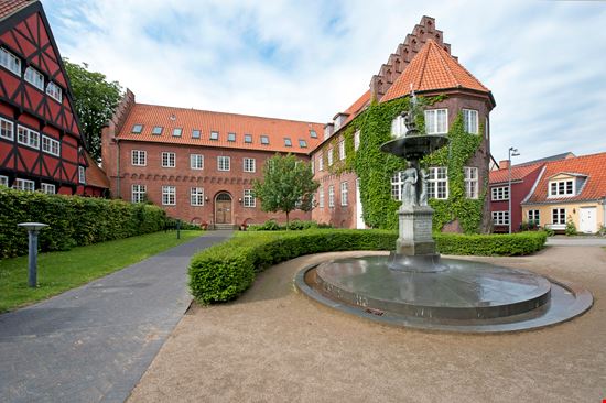 Aalborg Aalborg pilesasmiles - Istockphoto.com 