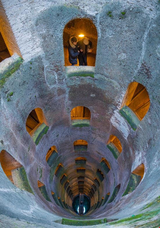 St. Patrick's Well Orvieto ValerioMei / Shutterstock.com 