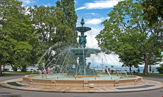 Jardin Anglais Jardin Anglais Charles Lewis / Shutterstock.com 