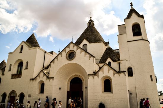 Chiesa di Sant'Antonio Chiesa di Sant'Antonio Lia Seisdici / Shutterstock.com 
