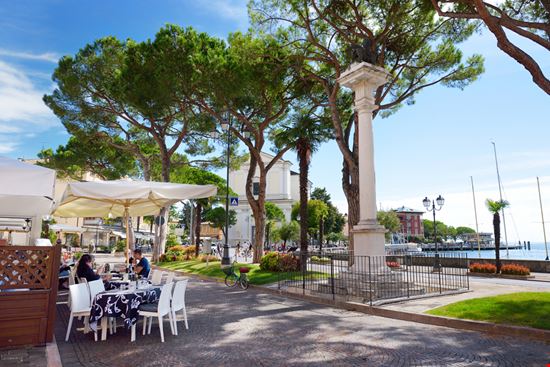 Toscolano-Maderno Toscolano-Maderno MNStudio / Shutterstock.com 