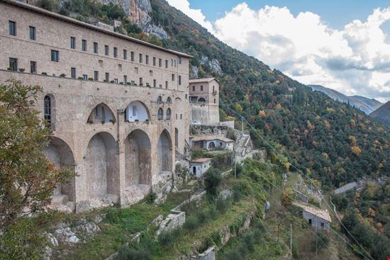 Monastero di San Benedetto Sacro Speco Monastero di San Benedetto Sacro Speco Nowaczyk / Shutterstock.com 