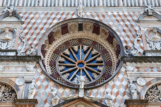 Bergamo Cappella Colleoni Alexey Pevnev - Shutterstock.com 