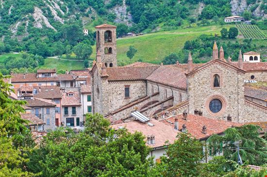 Bobbio Abbazia di San Colombano Miti74 - Shutterstock.com 