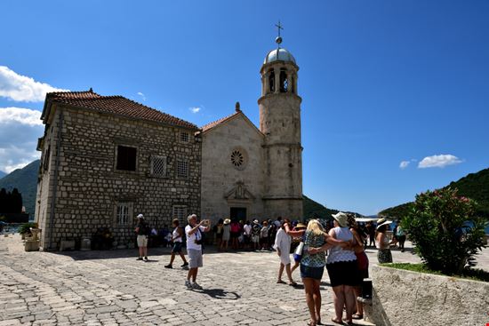 Kotor Nostra Signora delle Rocce Drew Rawcliffe / Shutterstock.com 