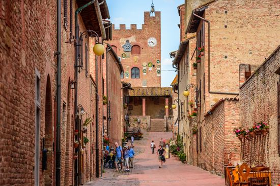 Certaldo Certaldo Alto Irina Crick / Shutterstock.com 