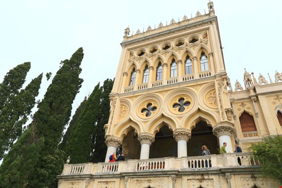 Isola del Garda visita alla splendida proprietà privata sul Lago Minnikova Mariia / Shutterstock.com 