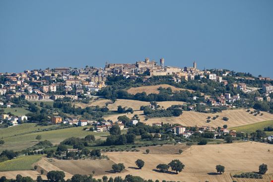 Appignano Appignano Claudio Giovanni Colombo - Shutterstock.com 