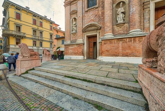 Basilica di San Prospero  Basilica di San Prospero  GoneWithTheWind - Shutterstock.com 