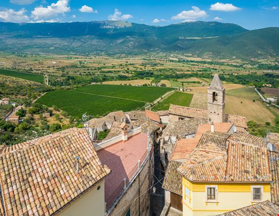 Capestrano Capestrano Stefano_Valeri - Shutterstock.com 
