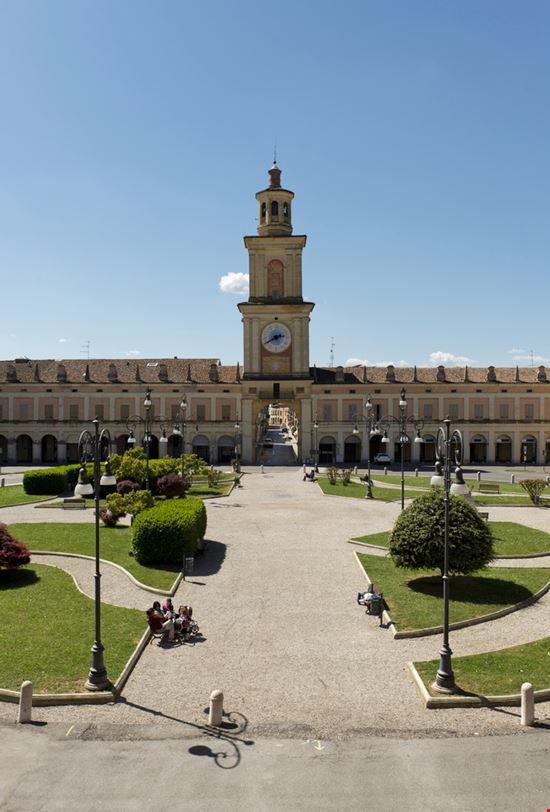 Gualtieri Gualtieri m.bonotto - Shutterstock.com 