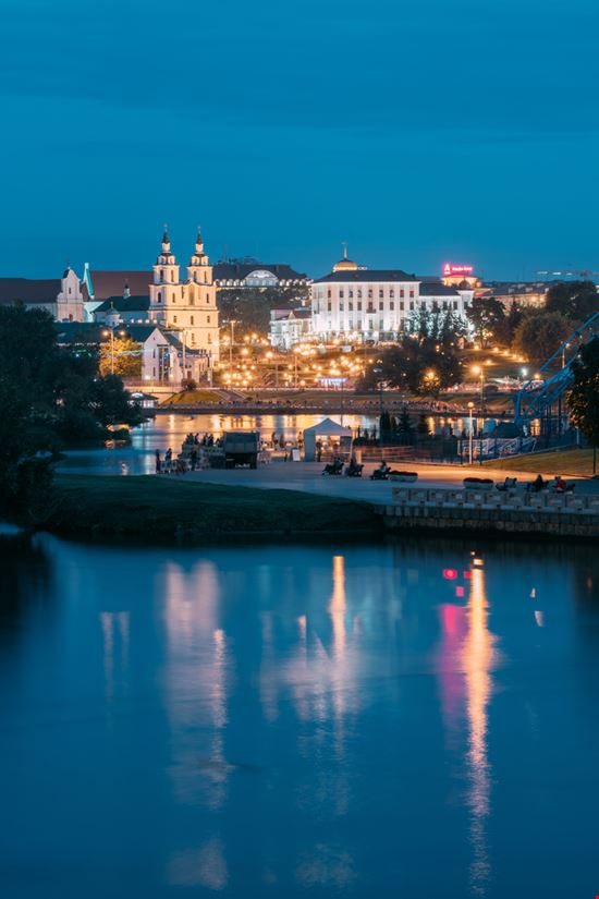 Minsk Minsk Grisha Bruev / Shutterstock.com 