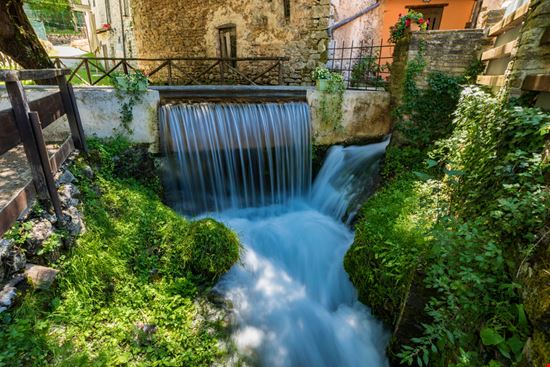 Rasiglia Rasiglia Leonardo Emiliozzi - Shutterstock.com 