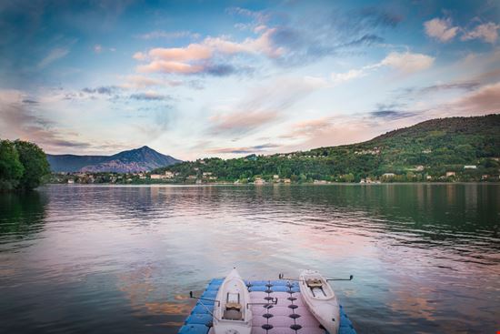 Avigliana Il Parco dei Laghi in Piemonte Alessandra Volpi - Shutterstock.com 
