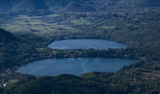 Avigliana Il Parco dei Laghi in Piemonte McoBra89 - Shutterstock.com 