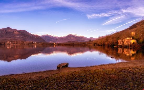 Avigliana Il Parco dei Laghi in Piemonte Roberto Giachino - Shutterstock.com 