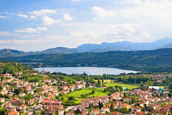 Avigliana Il Parco dei Laghi in Piemonte Marco Fine - Shutterstock.com 