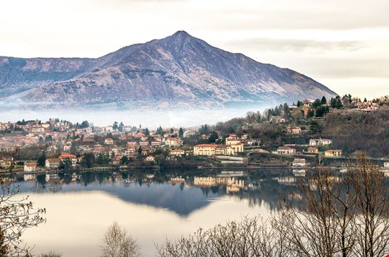 Avigliana Il Parco dei Laghi in Piemonte Luca Lorenzelli - Shutterstock.com 