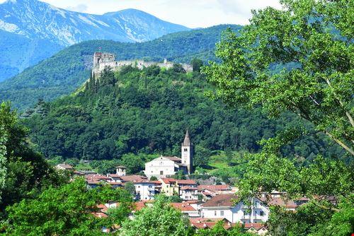Avigliana Il borgo da vedere in Piemonte Zuul72 - Shutterstock.com 