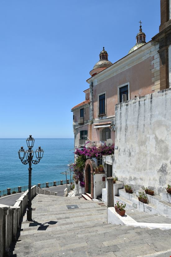Atrani Centro Storico Giambattista Lazazzera / Shutterstock.com 