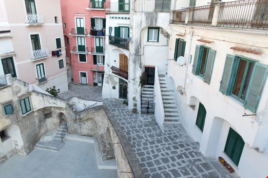 Atrani Centro Storico Dmytro Surkov - Shutterstock.com 