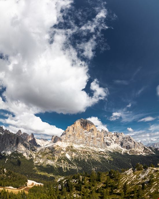 Tofane Cortina d'Ampezzo Doctor_J - Shutterstock.com 