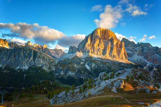 Le 5 Torri Le 5 Torri Shchipkova Elena - Shutterstock.com 