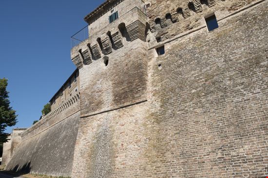 Mura di Corinaldo Mura di Corinaldo Claudio Giovanni Colombo - Shutterstock.com 
