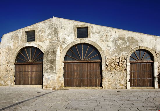 Tonnara Tonnara Angelo Giampiccolo - Shutterstock.com 