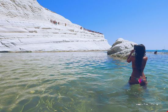 Scala dei Turchi La scala bianca sul mare della Sicilia stock.adobe.com 